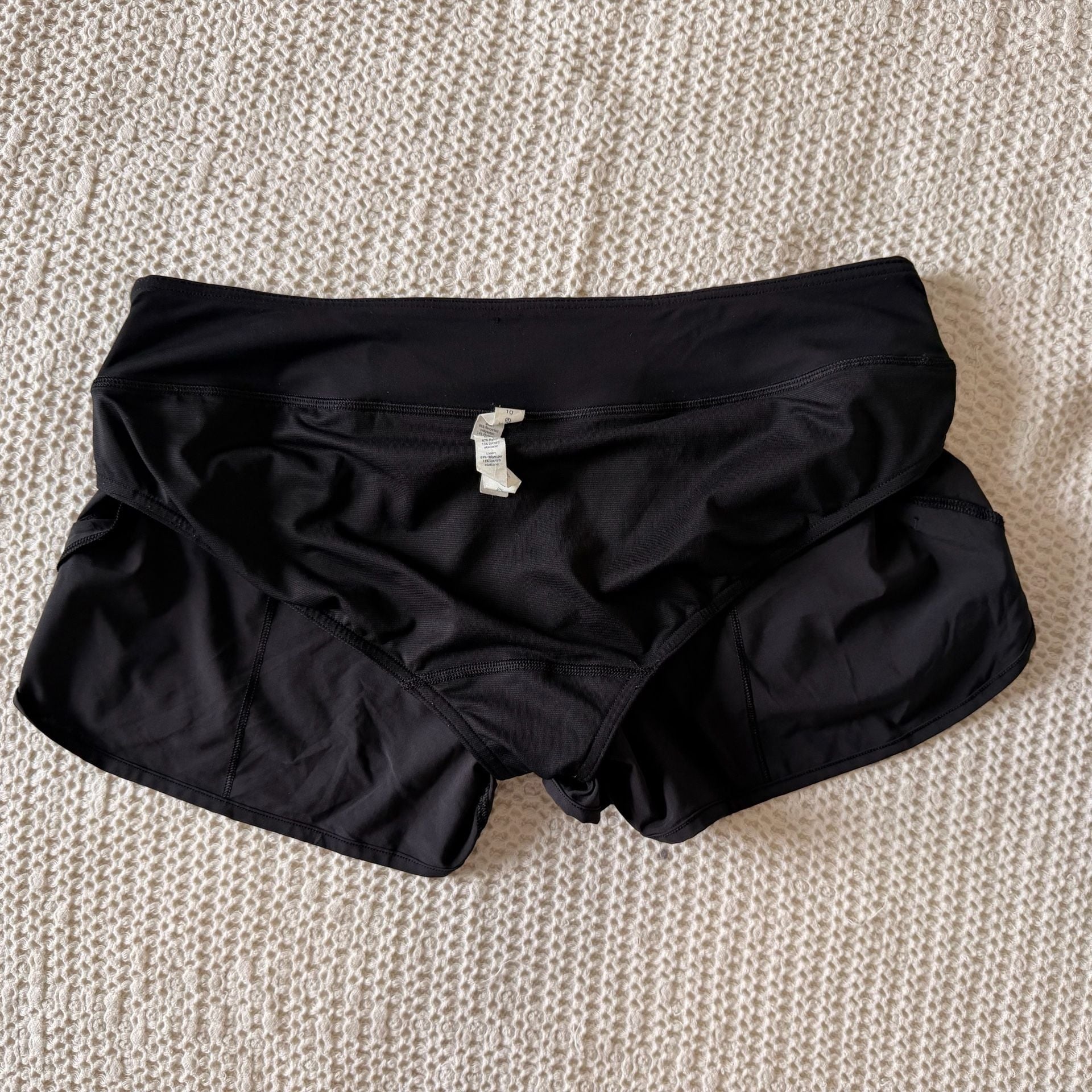 Lululemon Speed Up Low-Rise Short 2.5" - Black - Size 10 8