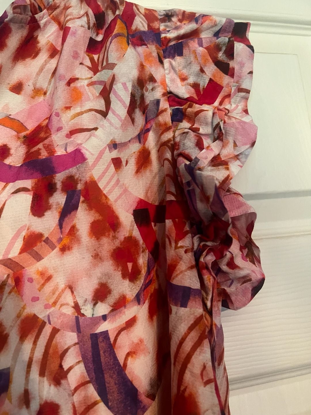 Marie Oliver Blouse Size S Pink Abstract Ruffle 3