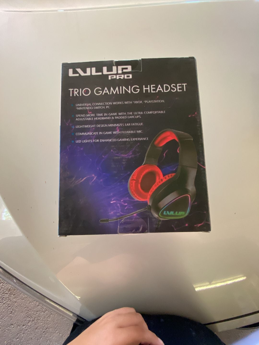 LVLUP Pro Trio Gaming Headset 2