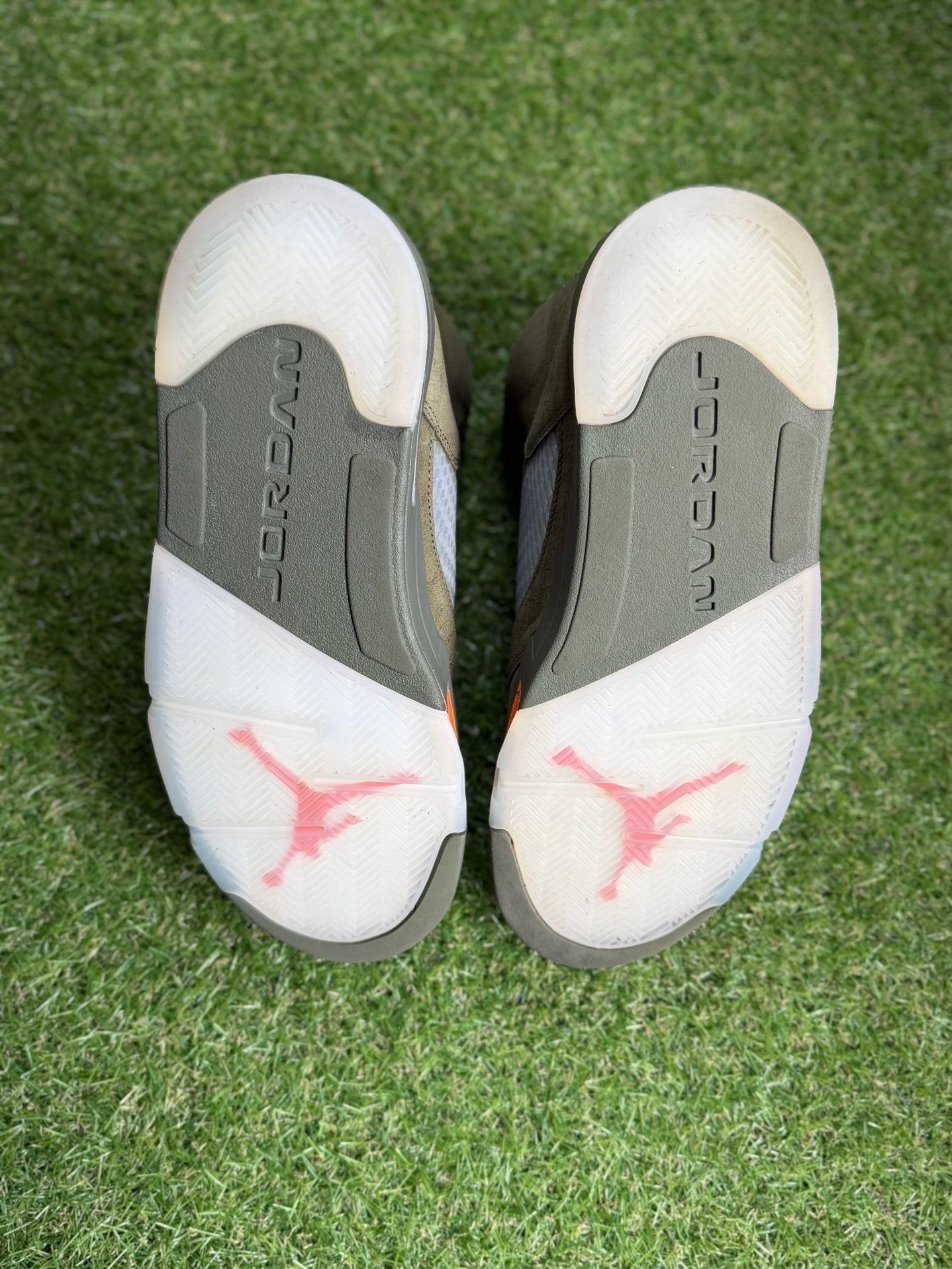 Air Jordan 5 Retro Olive Size 10m 6