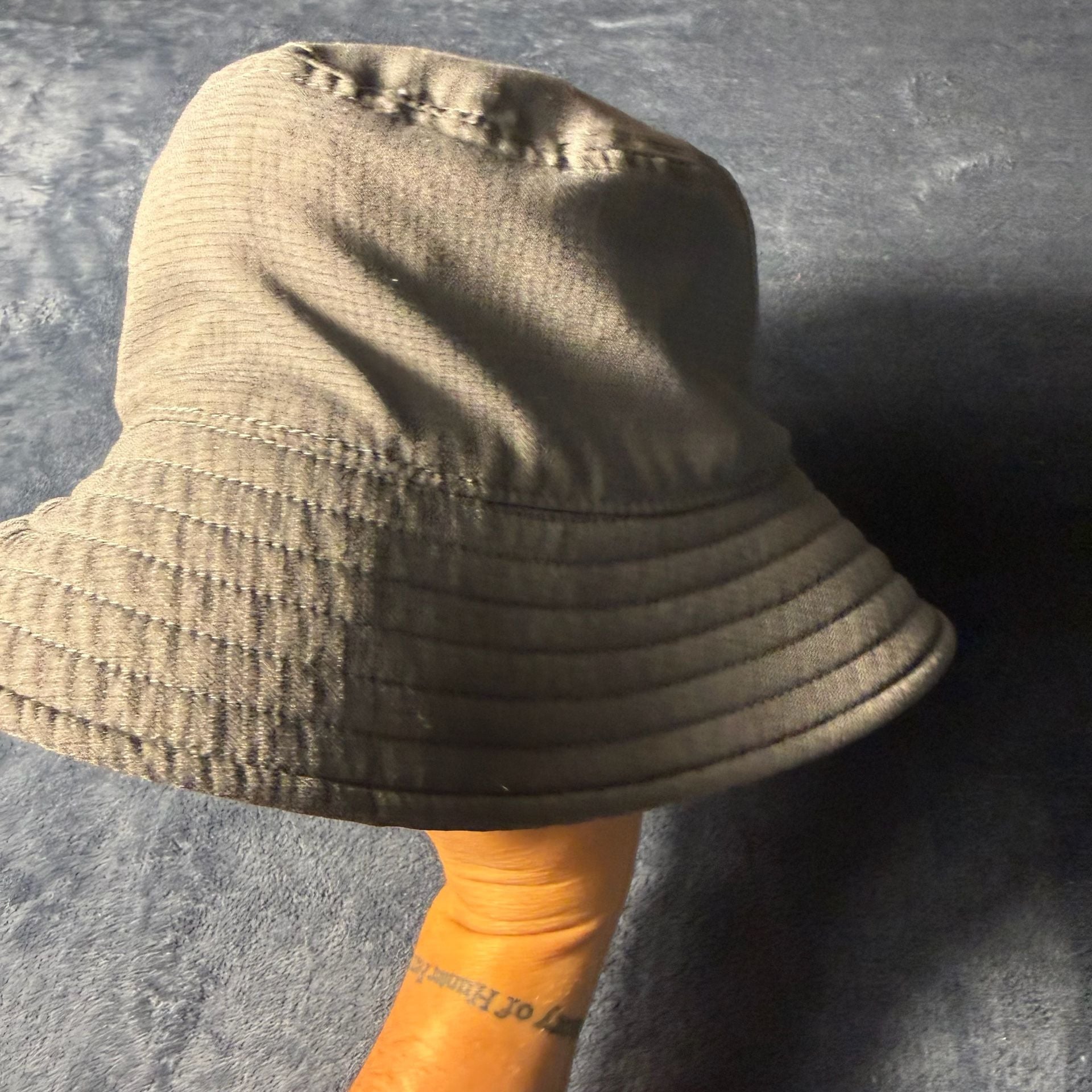 Under Armour ArmourVent Bucket Hat Size L/XL Gray 4