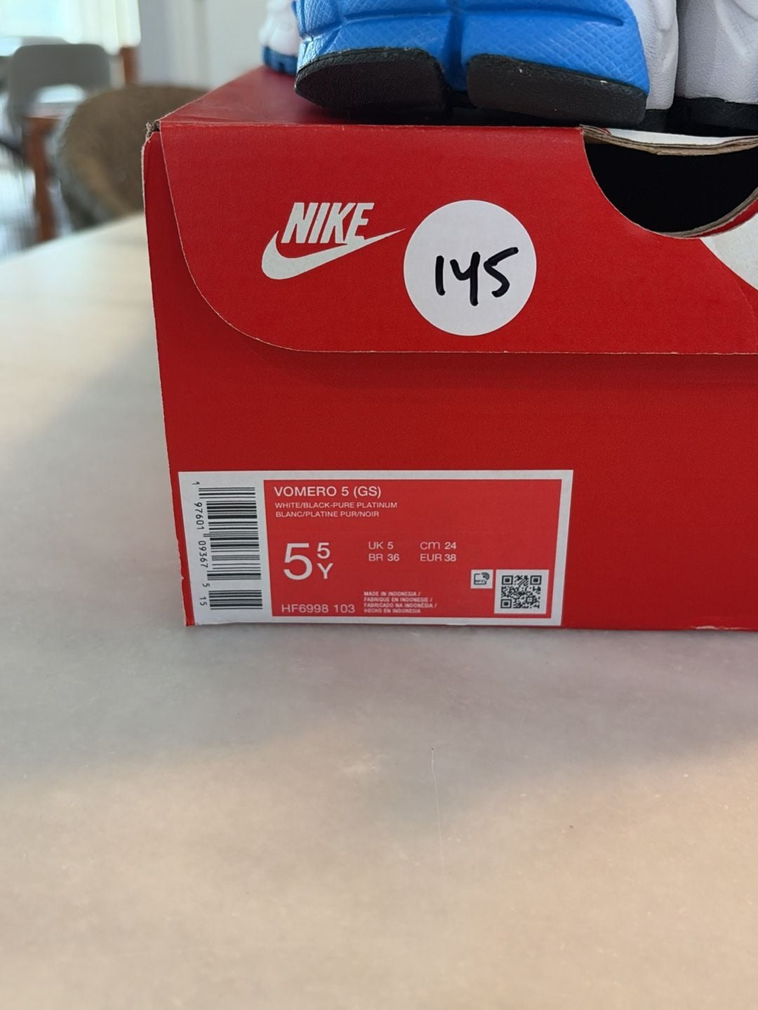 Nike Vomero 5 Size 5.5Y White Black Pure Platinum Photo Blue HF6998-103 7