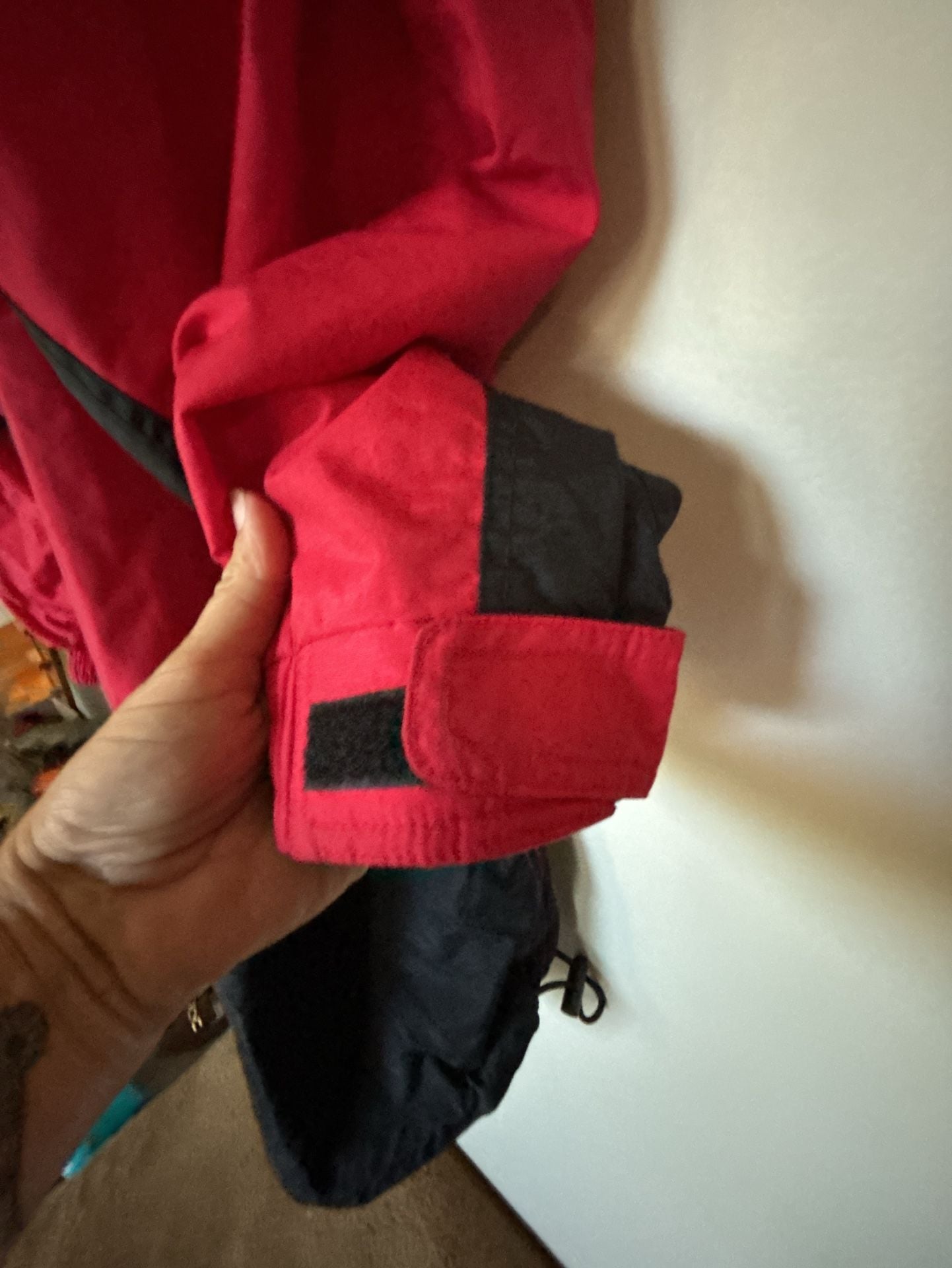 Fila Alpine Ski Jacket Size M Red Black Pullover Anorak Hooded 12