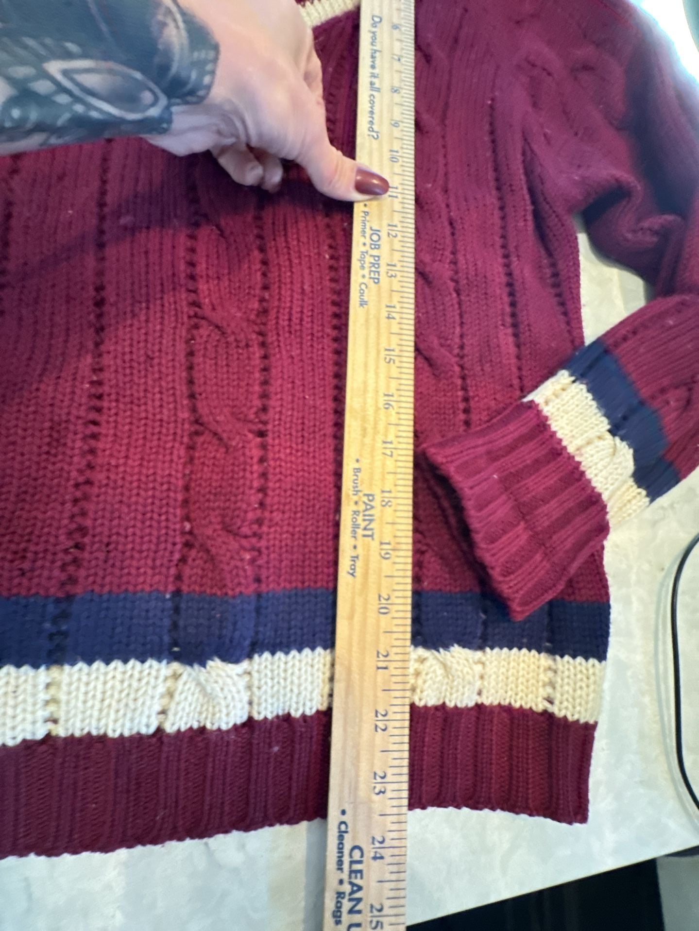 Darwin V-Neck Sweater Size M Maroon Cable Knit Virgin Wool 5
