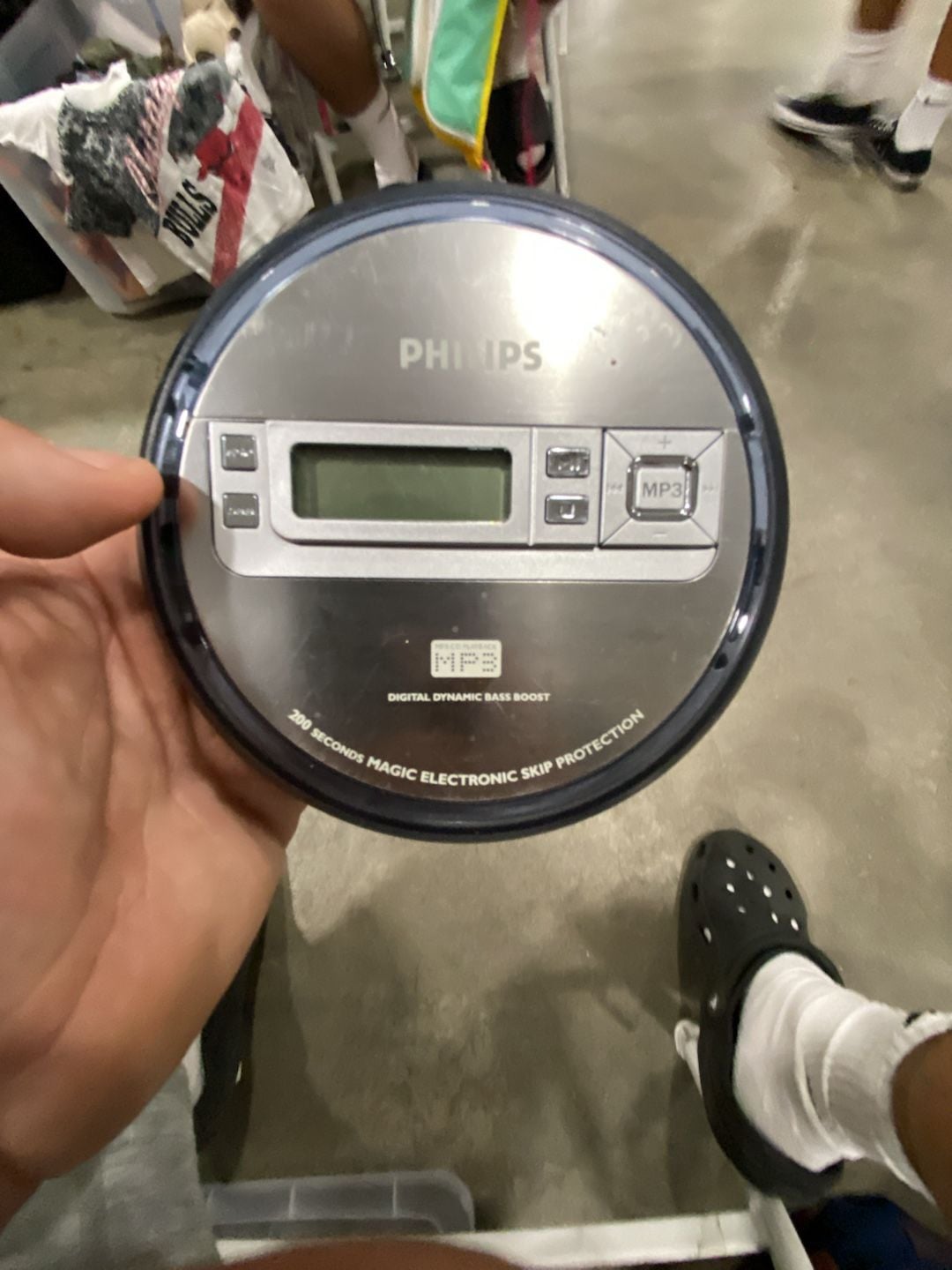 Philips EXP2550 Portable CD & MP3 Player 2