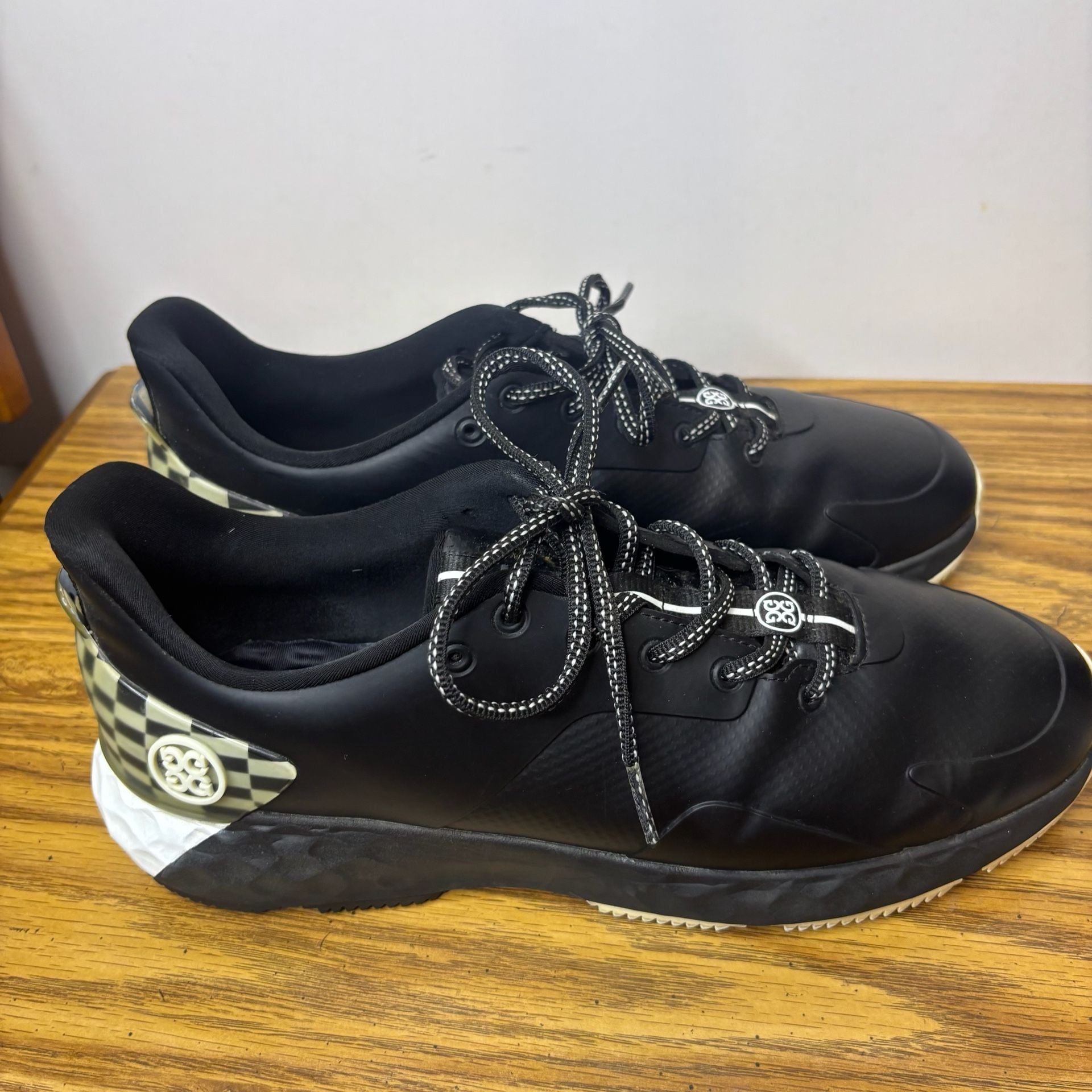G/Fore MG4+ Golf Shoes Mens Black and white Size 10 Pray for Birdies 5