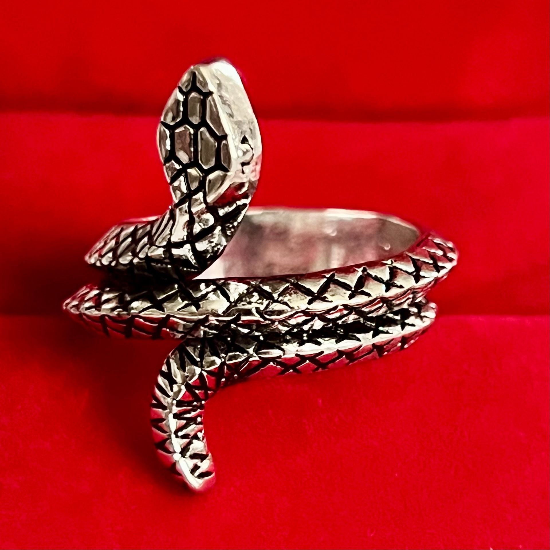 Gothic Snake Wrap Ring Silver Serpent Unisex Band Size 9 4