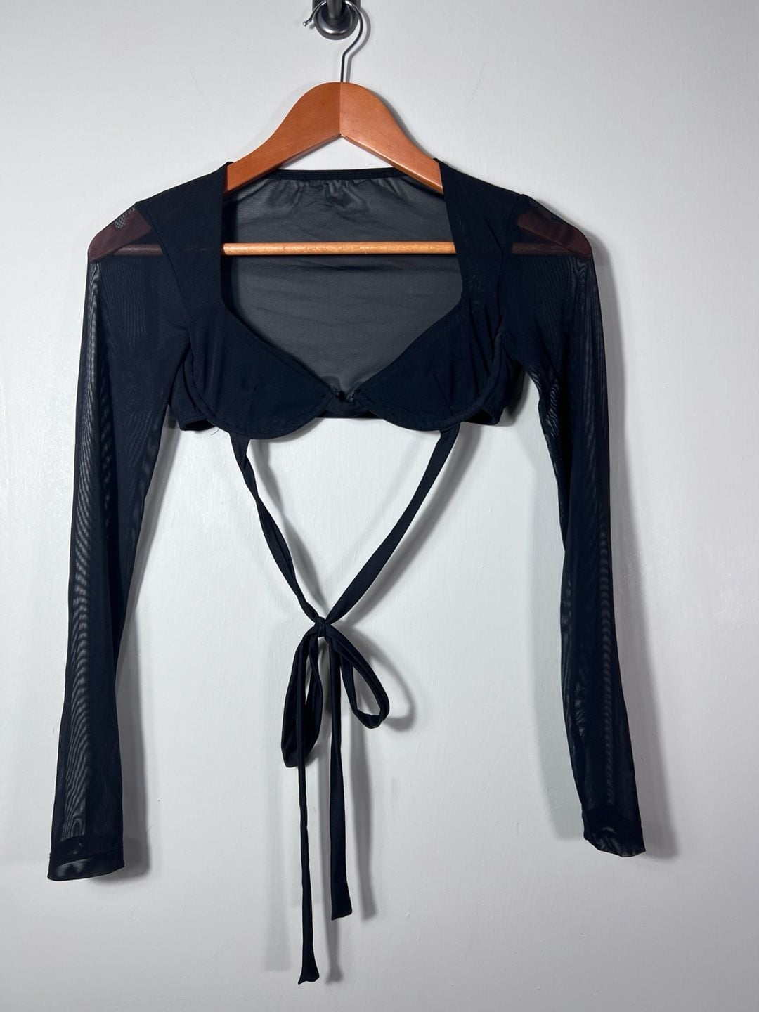 Kikiriki Black Sheer Mesh Long Sleeve Tie Back Crop Top Size S Y2K Going Outside 2