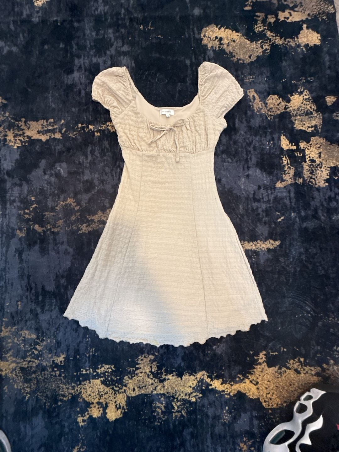 No Comment Mini Dress Size S Beige Smocked Tie Front 2