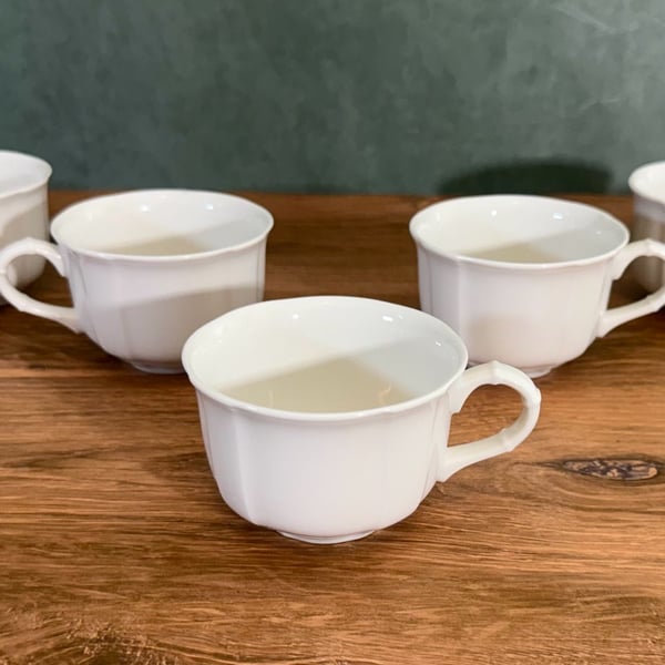 Villeroy & Boch Manoir White Scalloped Teacups Set Of 5