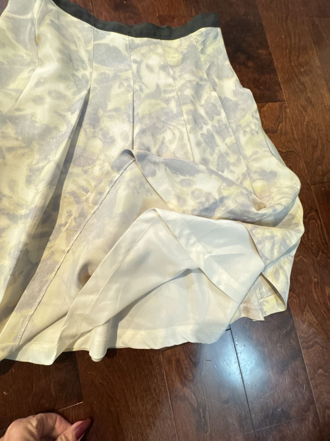 Anne Klein Silk Pleated Midi Skirt Size 6 Floral 3