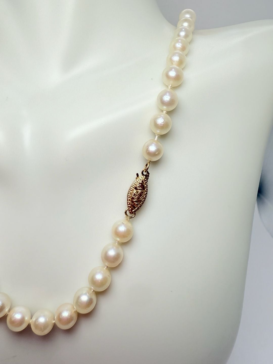 14K Yellow Gold Clasp 18” Lustrous Cultured Pearl Strand Necklace! 7