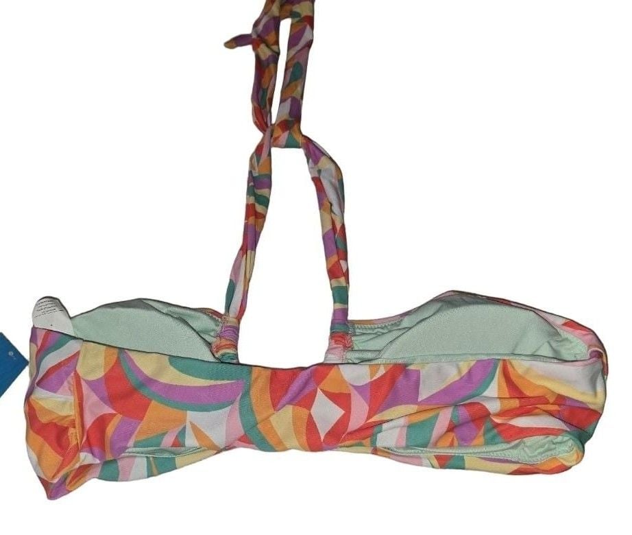 CUPSHE Halter Bikini Top Size L Multi Color Geometric NWT 5