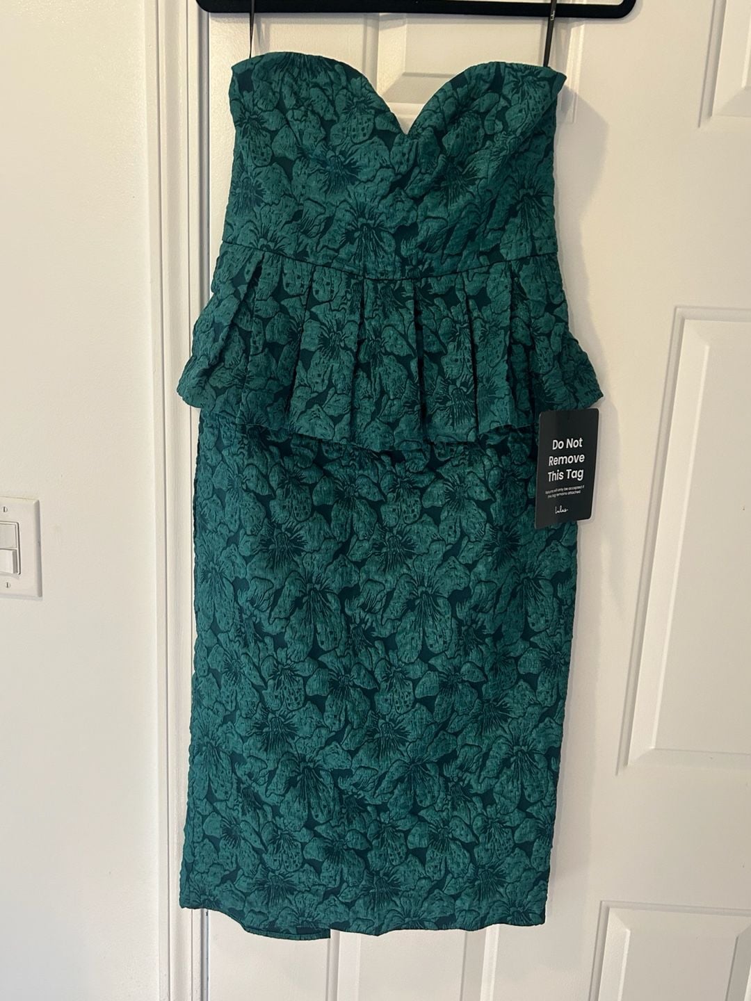 NWT Lulus Strapless Peplum Jacquard Midi Dress Size L Green Floral 2