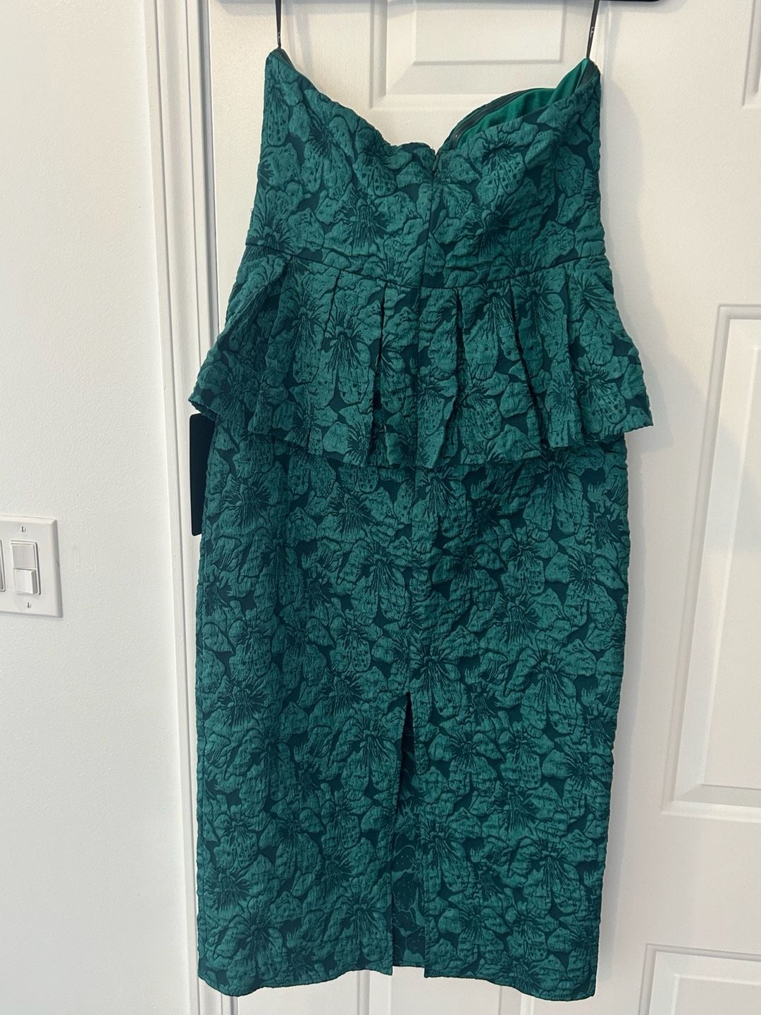 NWT Lulus Strapless Peplum Jacquard Midi Dress Size L Green Floral 4