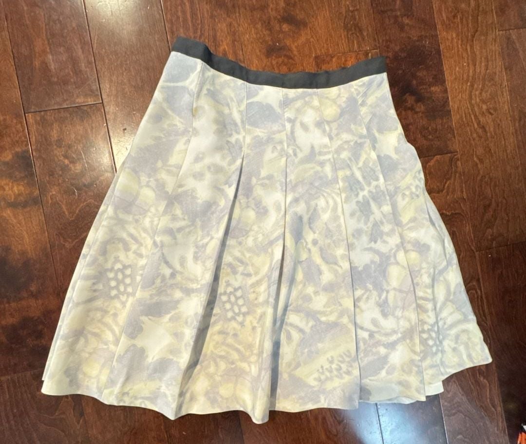 Anne Klein Silk Pleated Midi Skirt Size 6 Floral 2