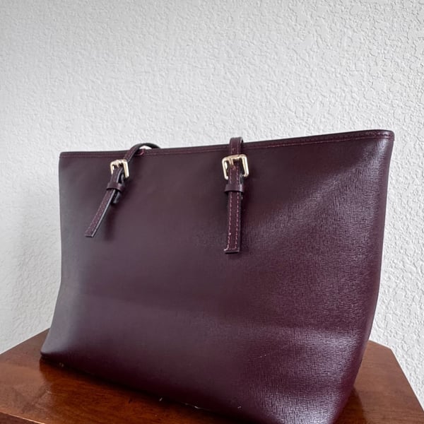 Italian Leather Saffiano Burgundy Zip Tote Bag