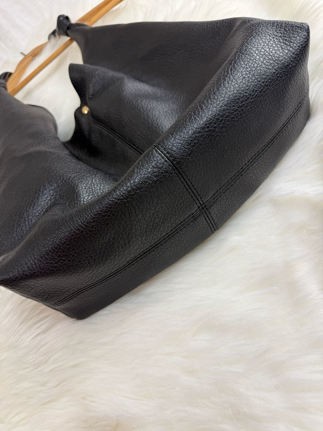 Anthropologie Love Knot Slouchy Bag Black Leather Hobo Handbag 4