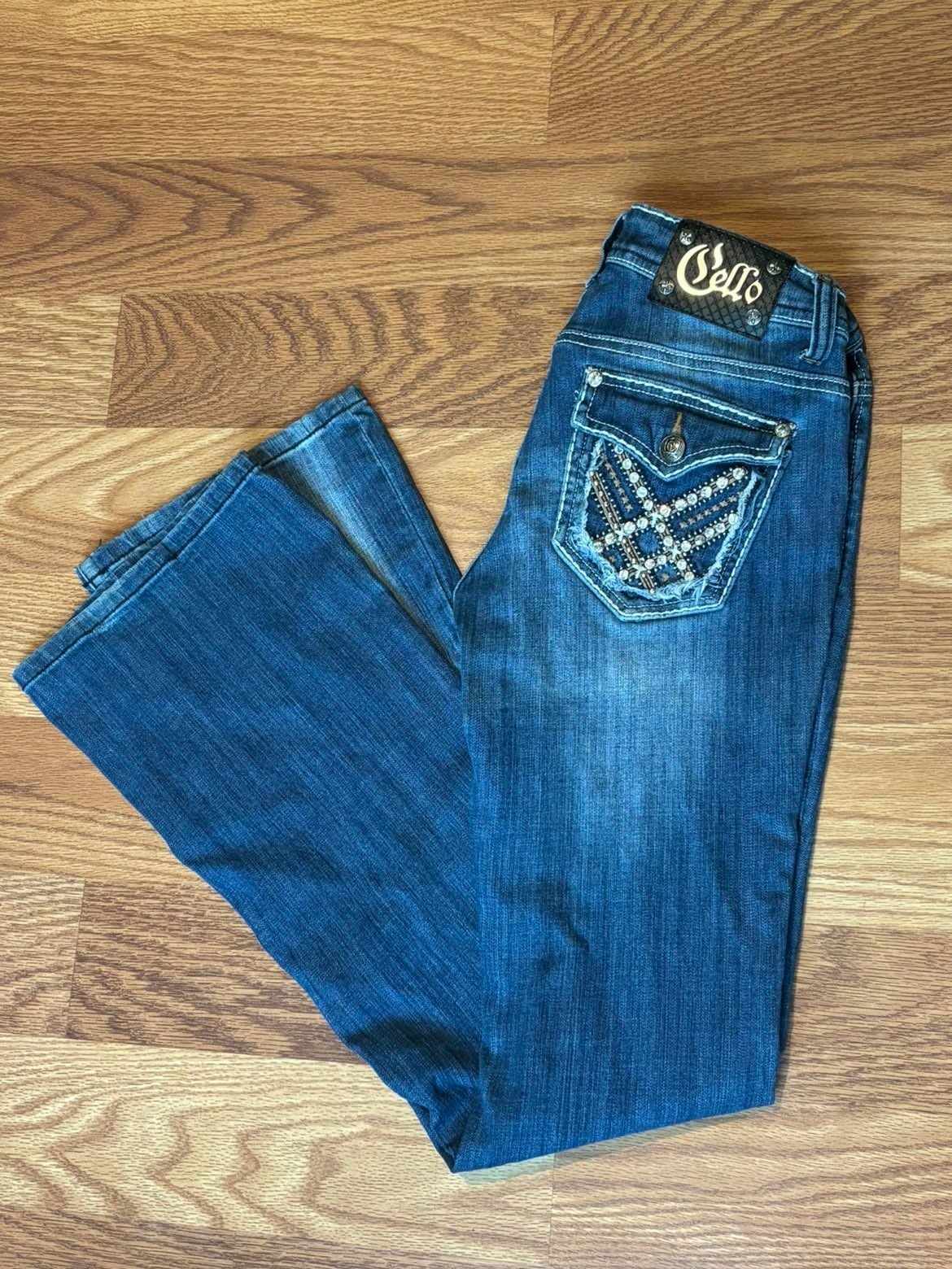 Cello Jeans Bootcut Size 3 Embellished Rhinestone Flap Pockets 2