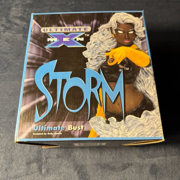 Diamond Select Ultimate X-Men Storm Ultimate Bust