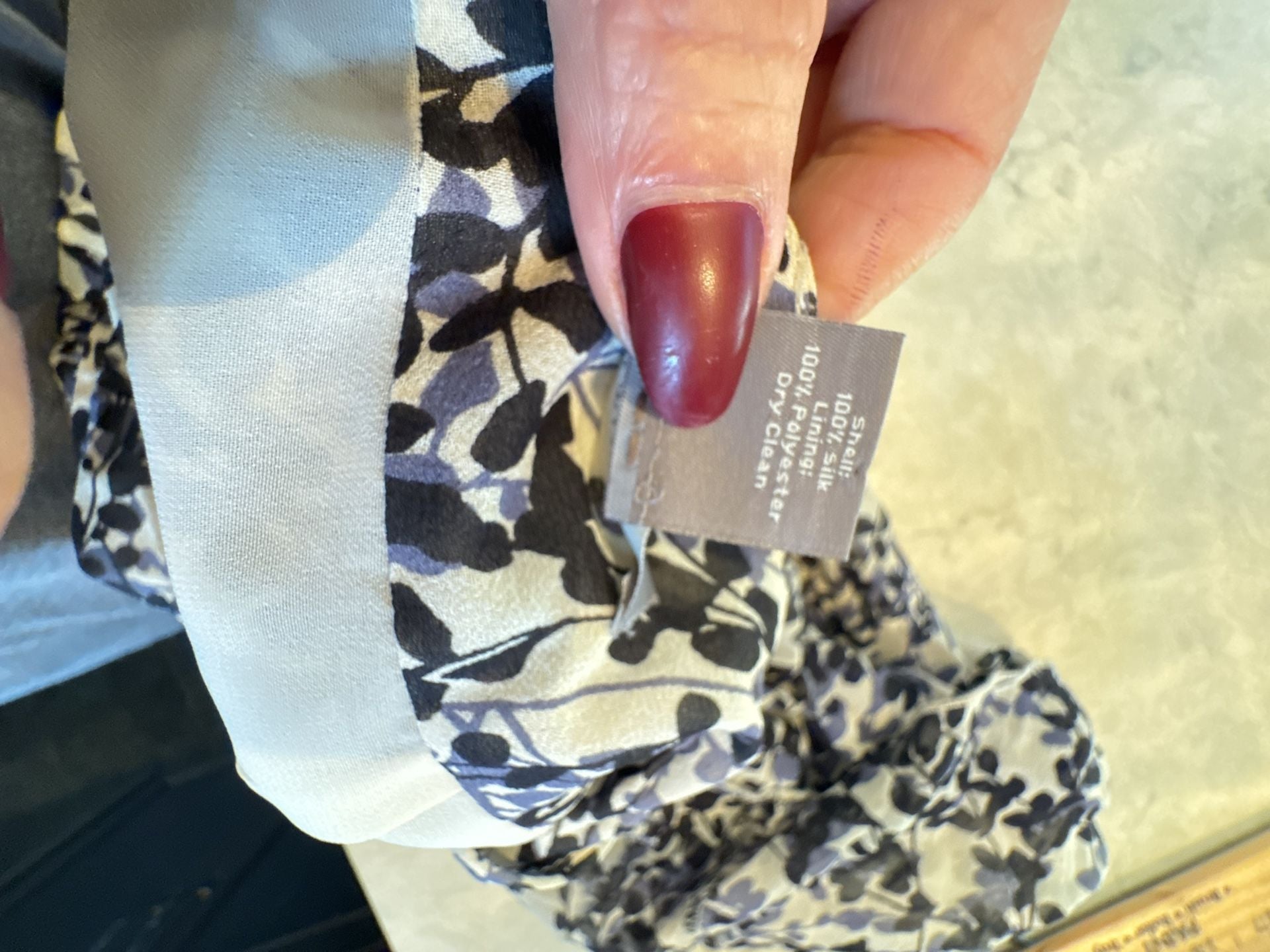 Ann Taylor Skirt Size 10P Blue Black Leaf Floral Pleated Midi 8