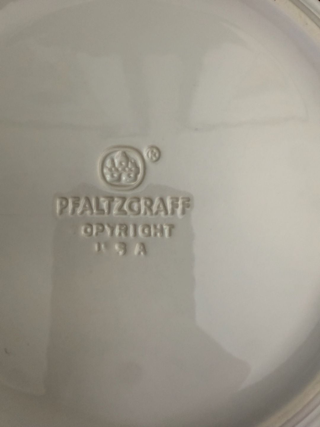 Pfaltzgraff Hearth Round Cheese Dish And Lid White 6