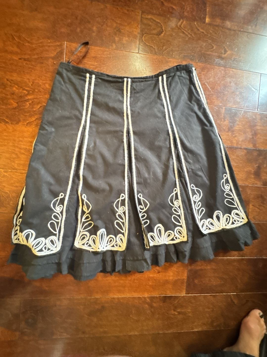 Mix Nouveau Petite Size PM Black White Embroidered Skirt 2