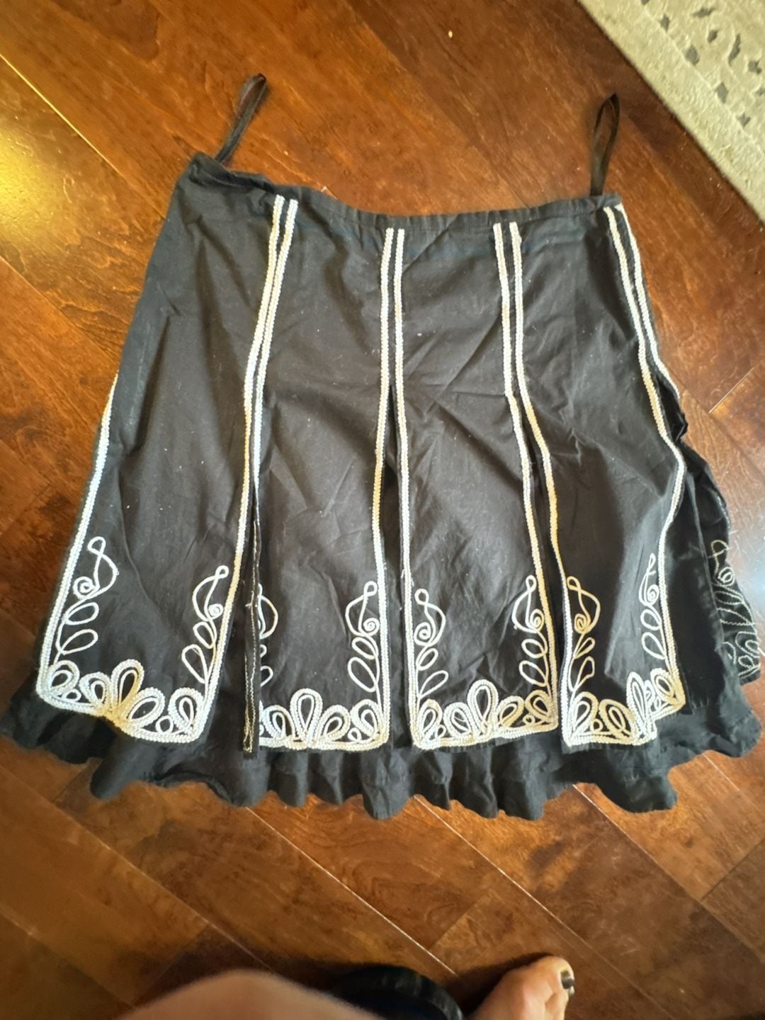 Mix Nouveau Petite Size PM Black White Embroidered Skirt 6