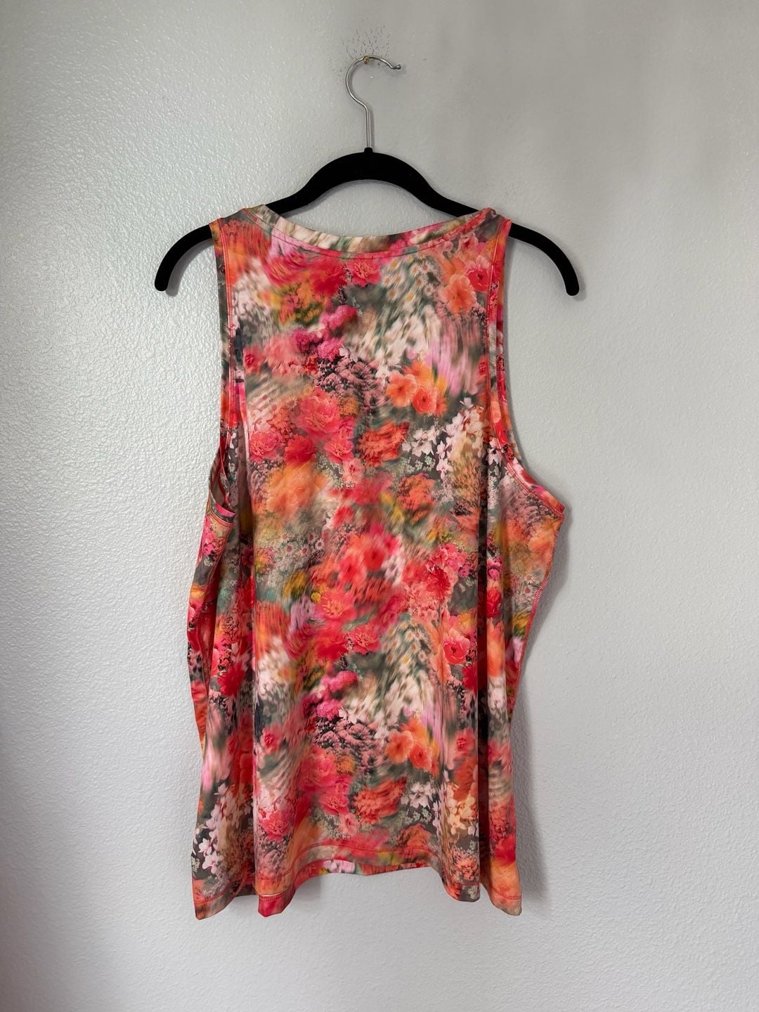 Athleta Refined Zephyr Tank Size XL Renewed Bloom Floral 3