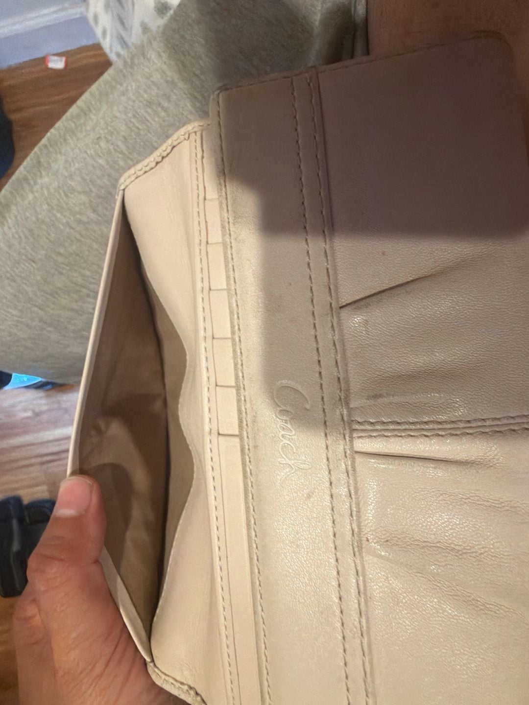 Coach Soho Pleated Trifold Wallet White Leather Long Clutch 7