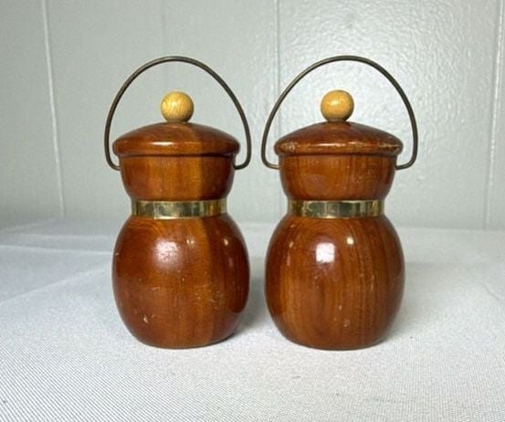 Vintage Wooden Salt and Pepper Shakers Seaside Park NJ 2