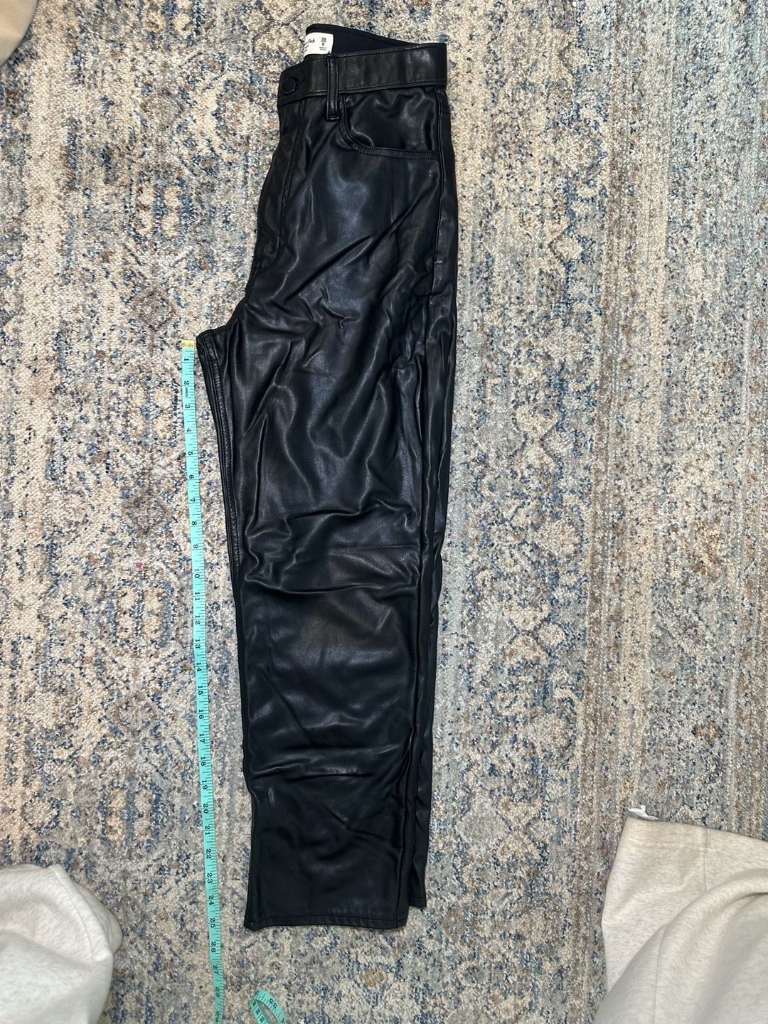 Abercrombie & Fitch The Ankle Straight Ultra High Rise Size 28 6 4