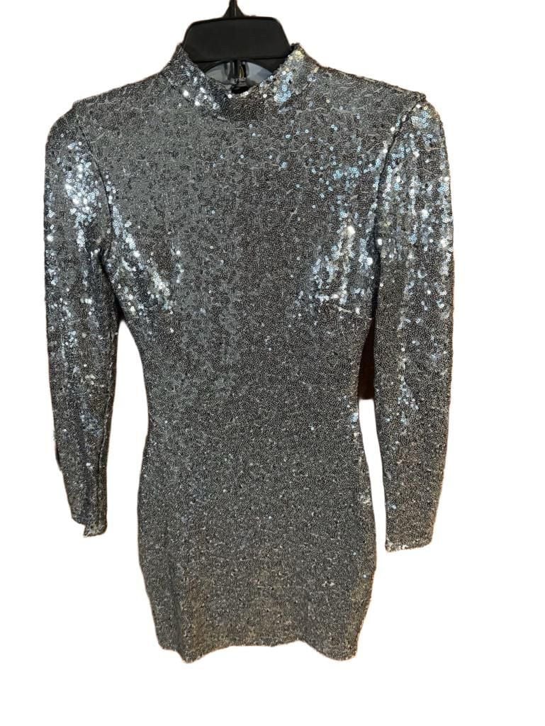 B. Darlin Prom Dress Size 1/2 Gray Sequin Halter Sleeveless 2