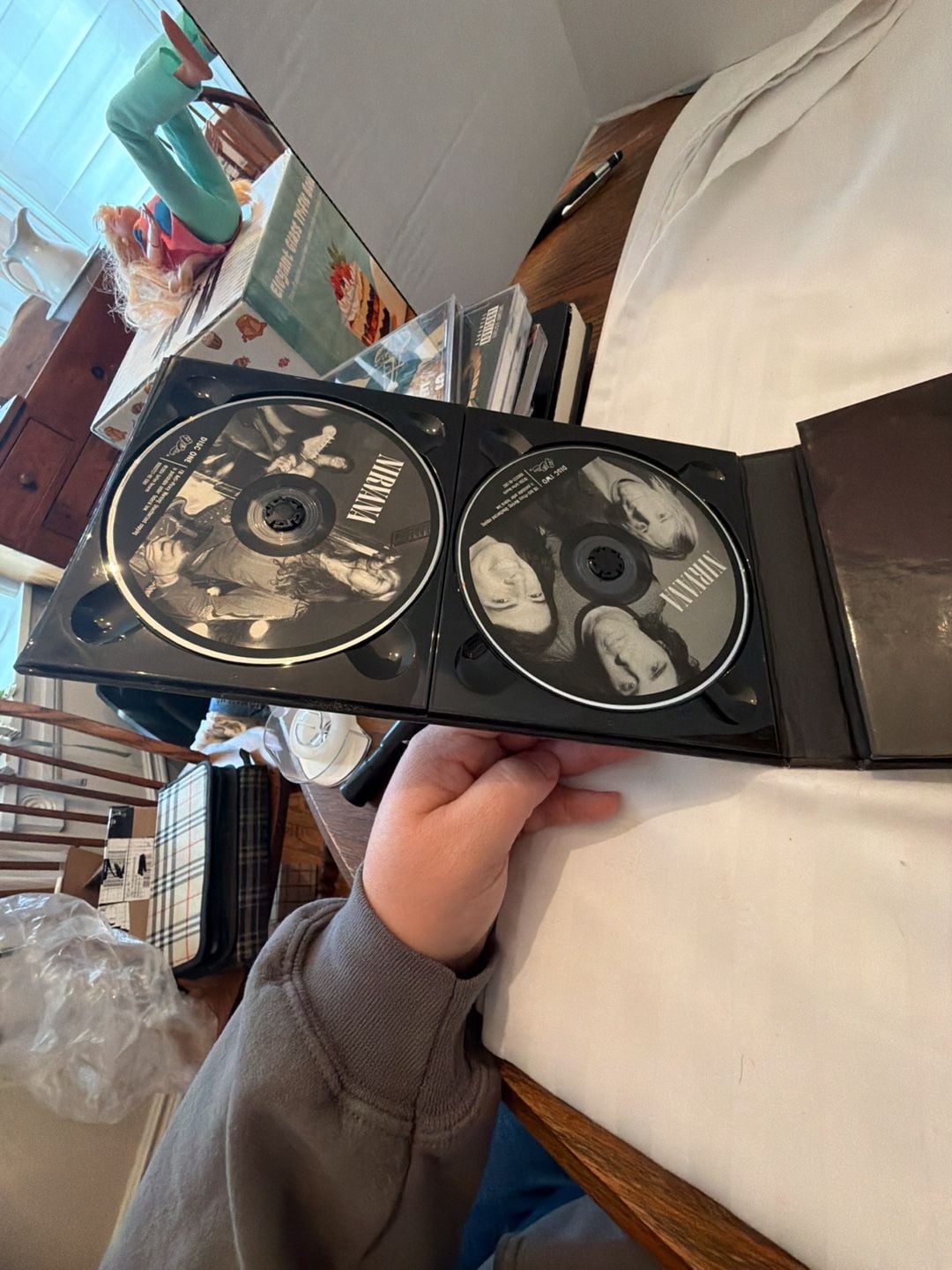 Nirvana With The Lights Out Box Set CD DVD 3
