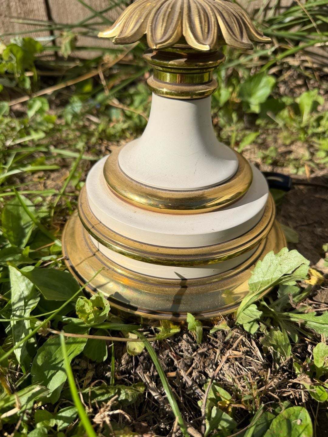 Stiffel Vintage Brass and Cream Enamel Hollywood Regency Torchiere Lamp 8