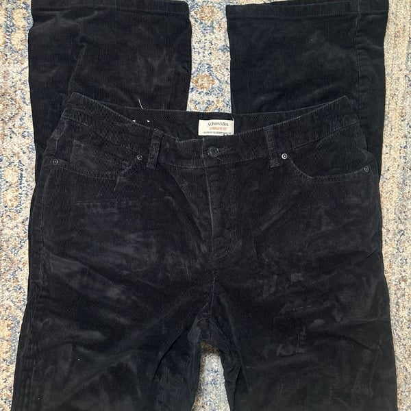 St. John's Bay Secretly Slender Boot Cut Corduroy Pants Size 12 Black