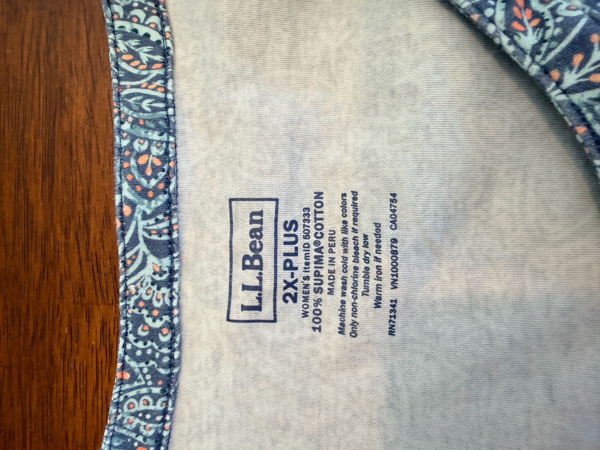 L.L.Bean Split Neck Tee Size 2X-Plus Blue Paisley Supima Cotton 5