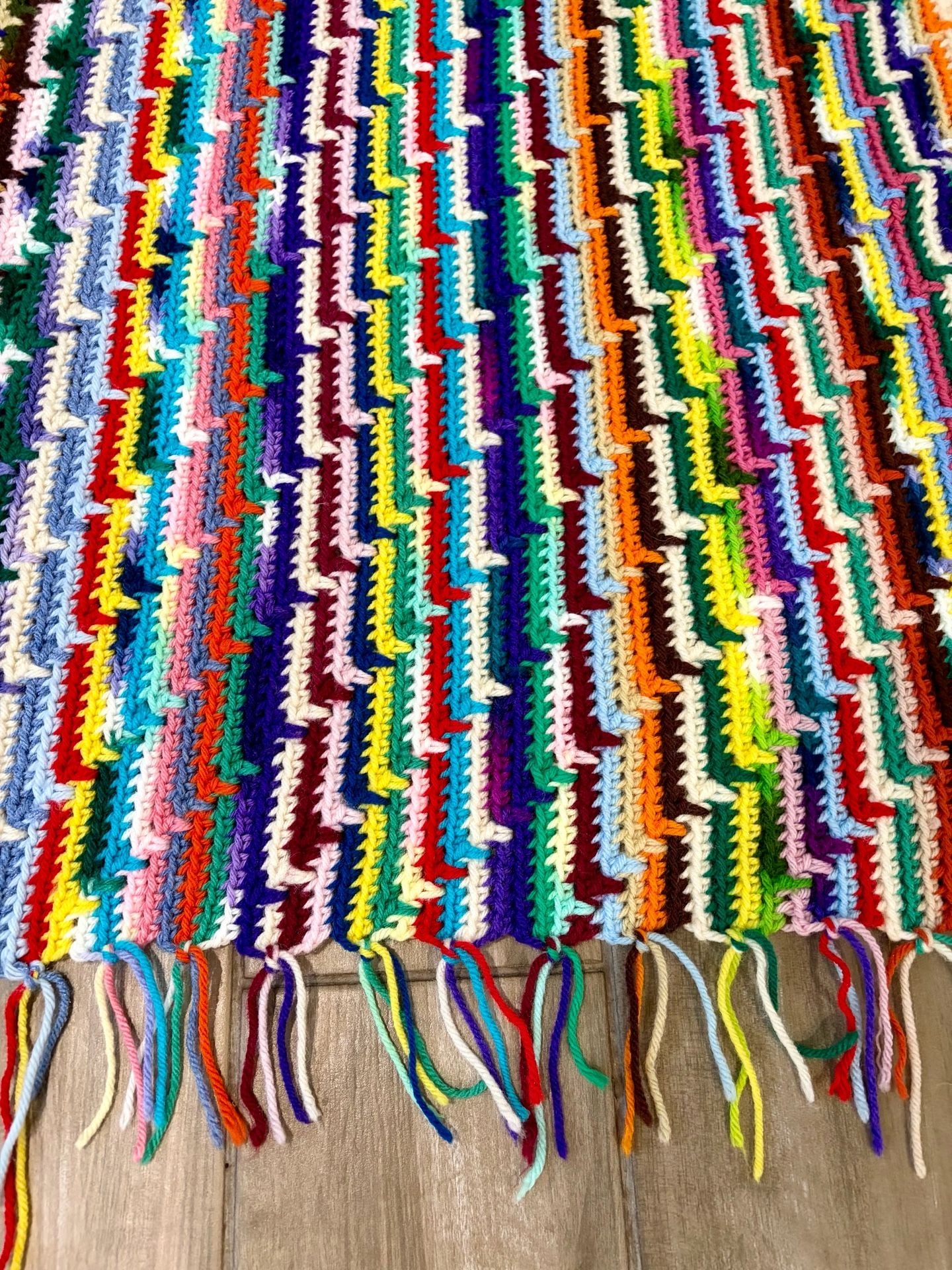 Handmade Crochet Afghan Blanket Multicolor Zigzag Fringe Throw 2