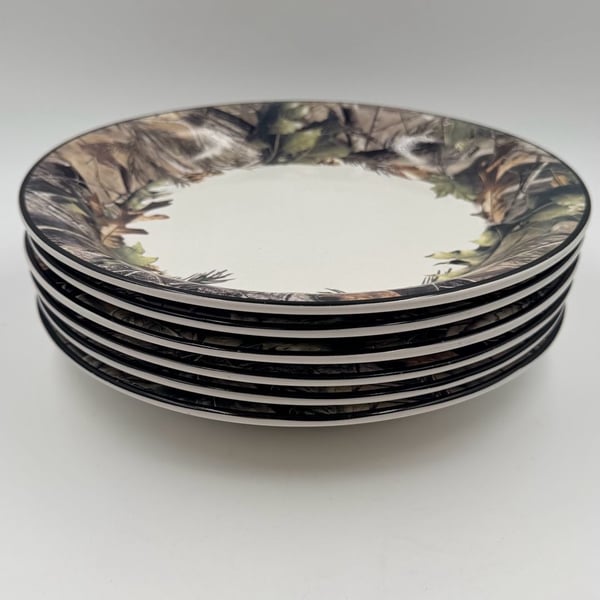 Bass Pro Shops Realtree APG Dinner Plate Size 10.5 Camo Set of 5