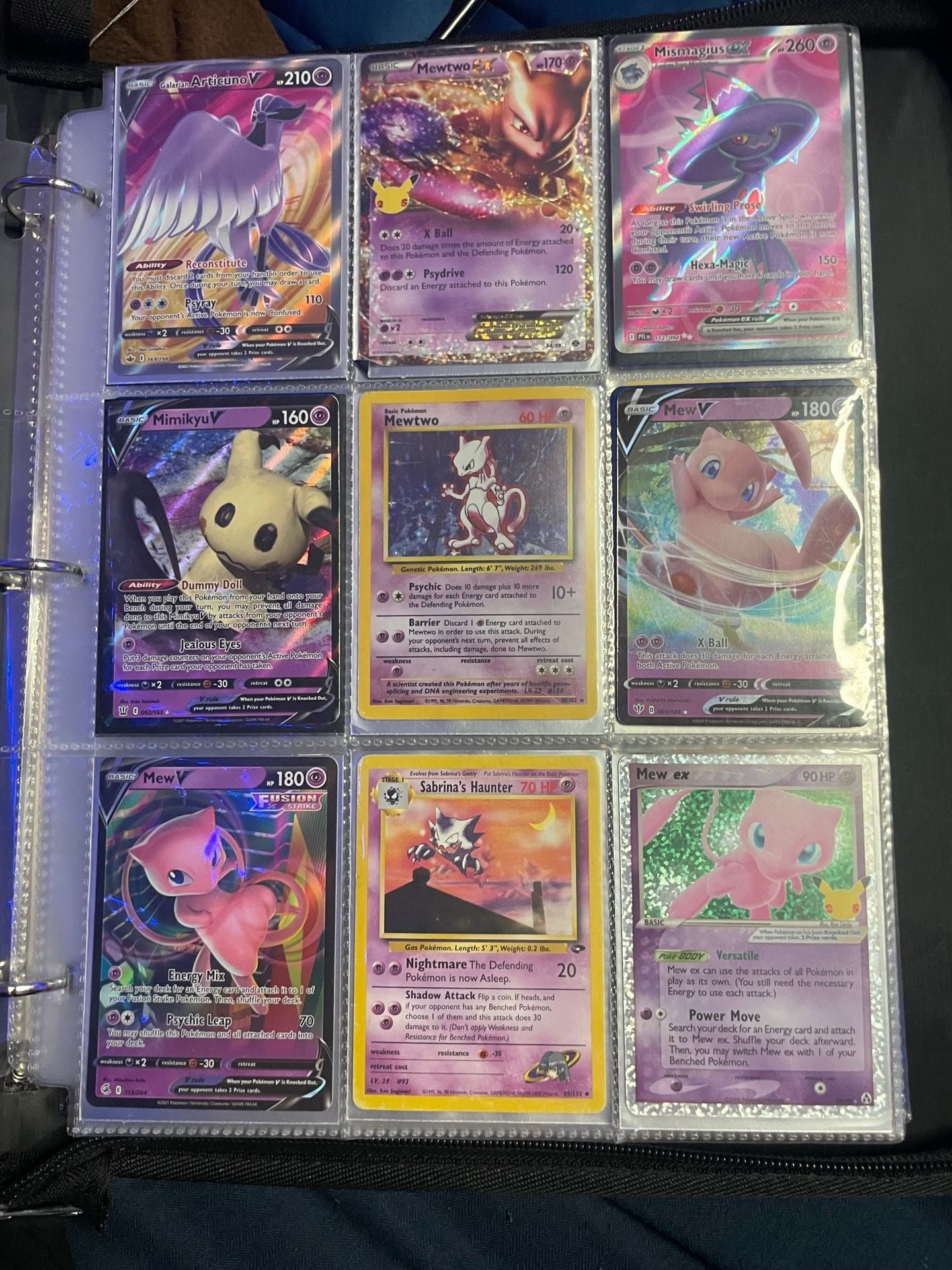 Pokémon TCG Collector Binder with Assorted Pokemon Cards 2