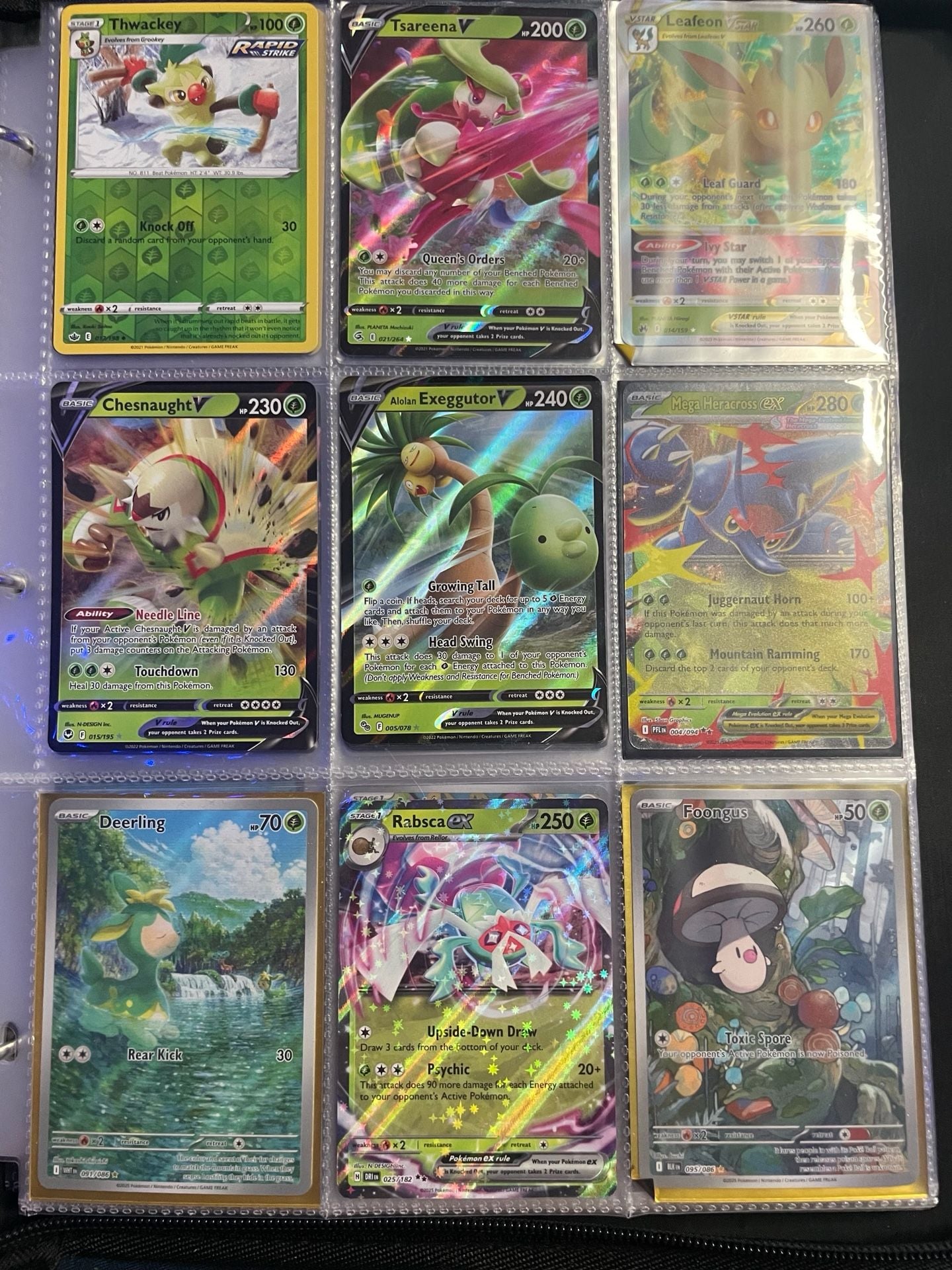 Pokémon TCG Collector Binder with Assorted Pokemon Cards 8