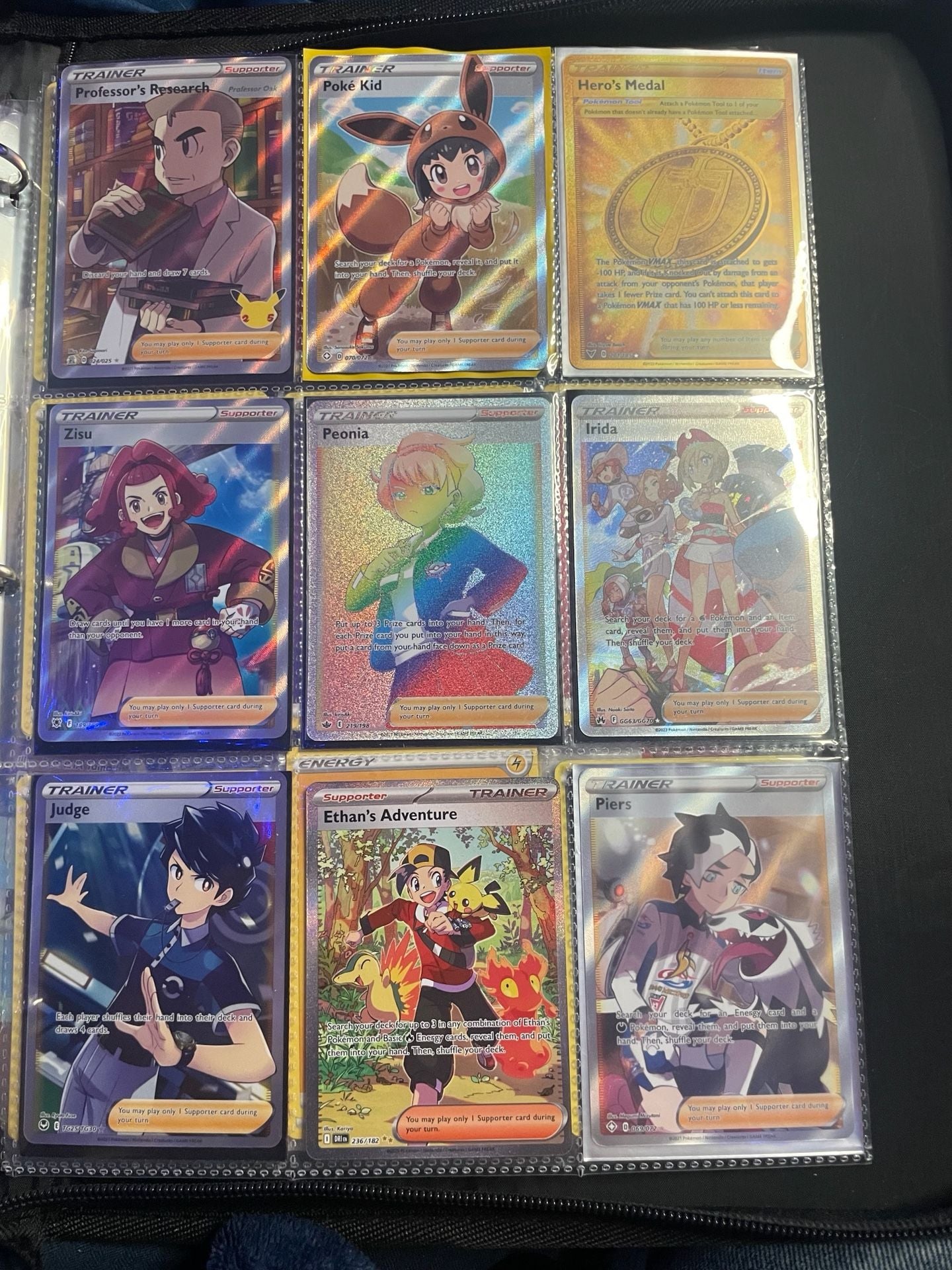 Pokémon TCG Collector Binder with Assorted Pokemon Cards 17