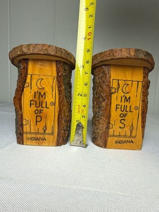 Vintage Wooden Outhouse Salt and Pepper Shakers I'm Full of P and S Indiana 2