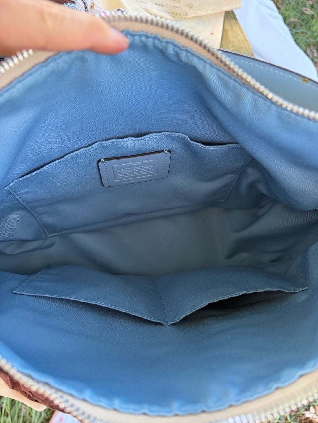 Coach Elle Hobo F39527 Signature Tan Light Blue Shoulder Bag 8