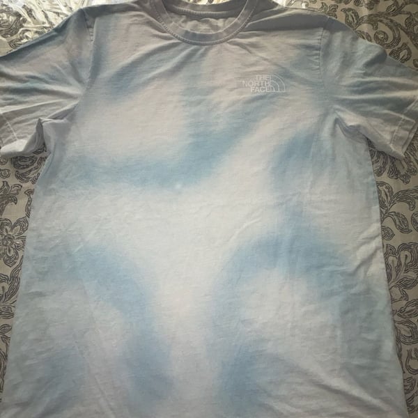 The North Face Short Sleeve T-Shirt Size XL Blue Tie Dye Cotton Blend