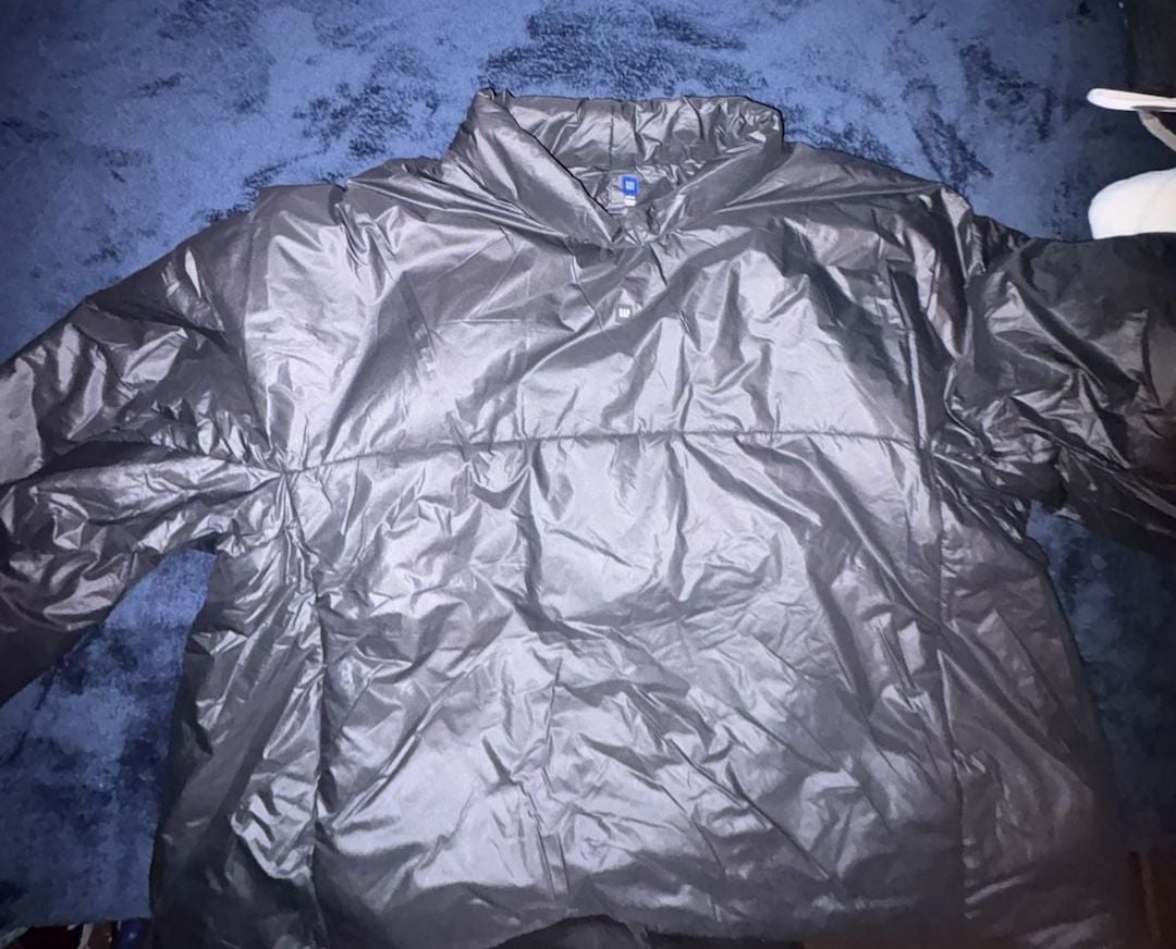 Yeezy Gap Engineered by Balenciaga Padded Anorak Black 3