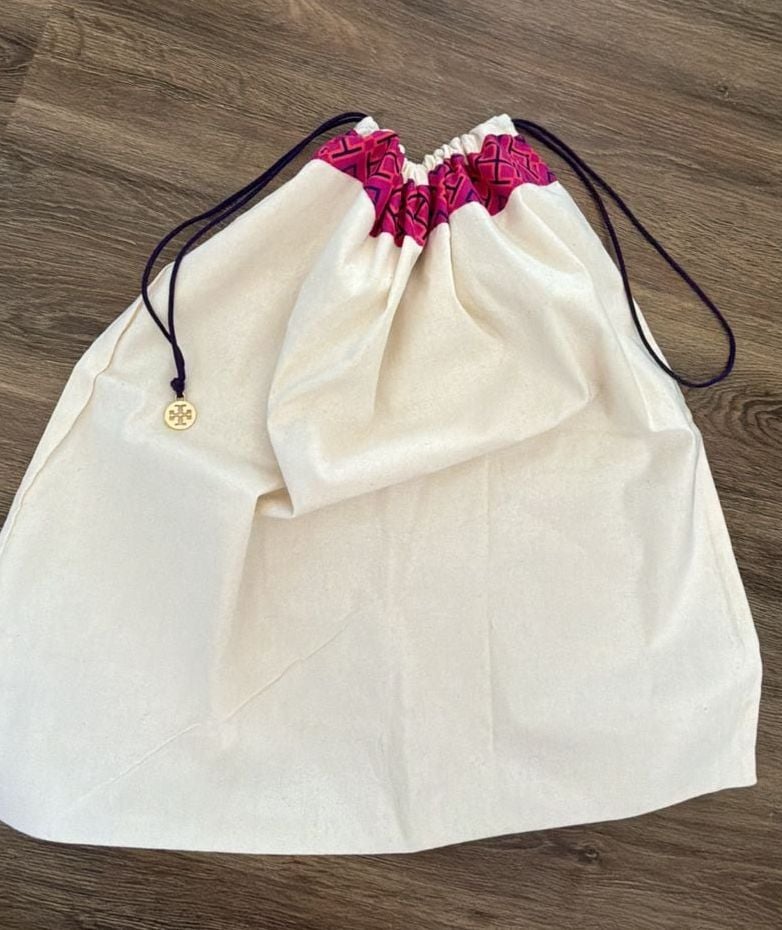 Tory Burch Dust Bag Drawstring Pouch White Magenta Geometric Print 3