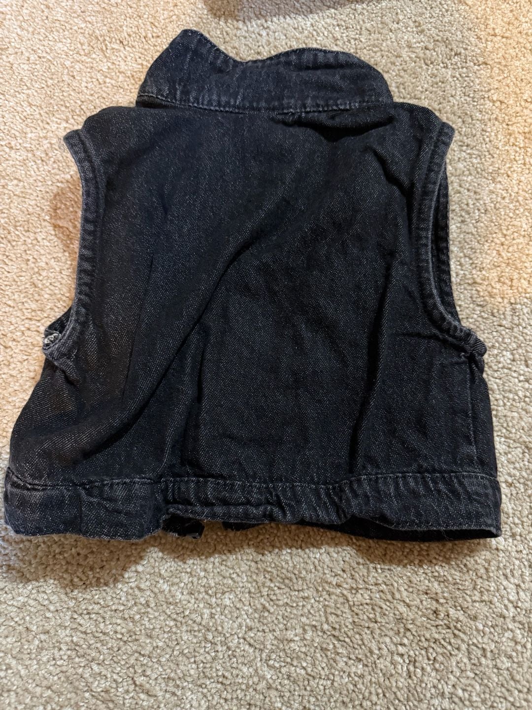 Little Lass Denim Vest Size 6 Black Zip Up Heart Studs 6