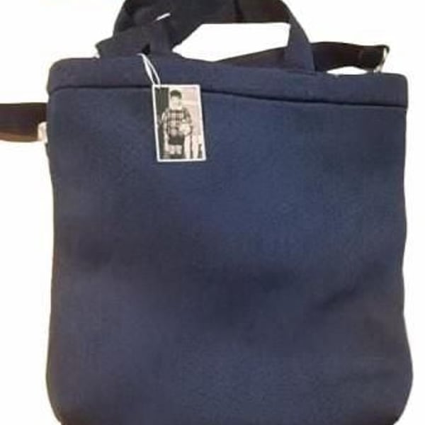 Quilted Koala Koala Go Perforated Neoprene Midi Town Bag Navy New