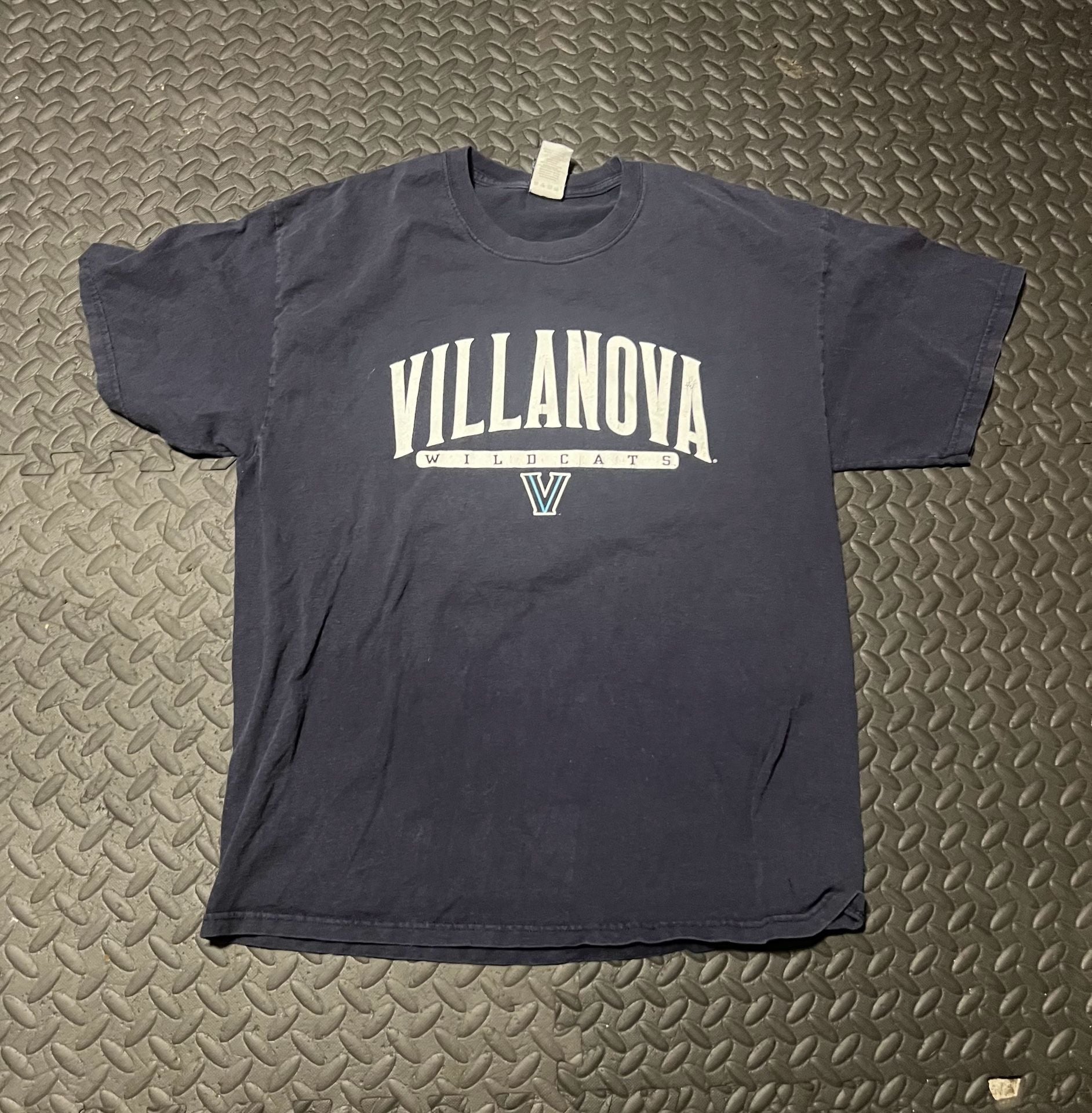 Old Varsity Brand Villanova Wildcats T-Shirt Size L Blue Cotton 2